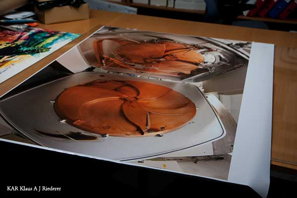 Pigmenttivedostaminen valokuvapaperille & pohjustaminen Kapa-Fixille 04/2009